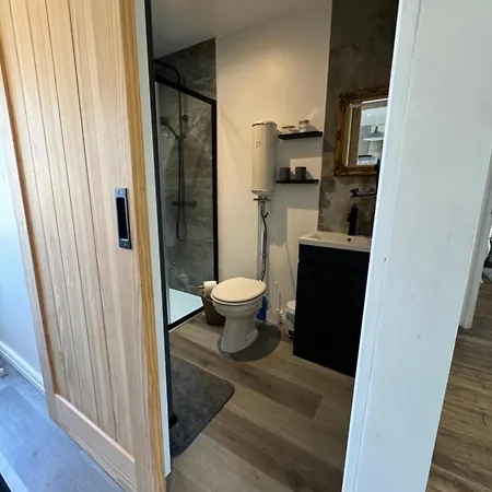 Le No 2 Casa de Férias Le Vigeant