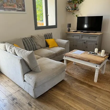 Le No 2 Holiday home Le Vigeant